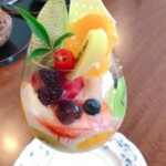 【鳥取市】「一善や」”シンプル”な空間で、フルーツたっぷりのパフェやランチがいただけるカフェ