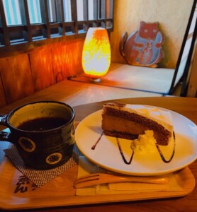 【米子市】「珈琲舎en」100年以上の歴史ある蔵をリノベーションした蔵カフェ