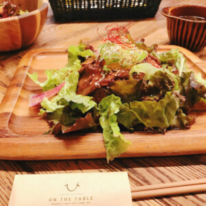 【米子市】CAFE`S KITCHEN ON THE TABLE（オンザテーブル）丨都会的な空間で洋食＆デザートが楽しめるカフェ