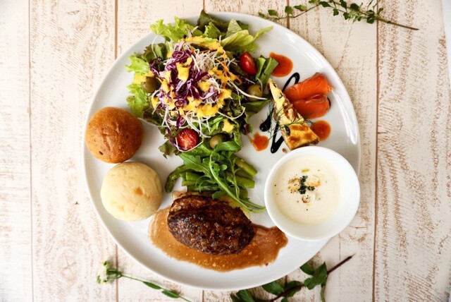 限定プレートランチ