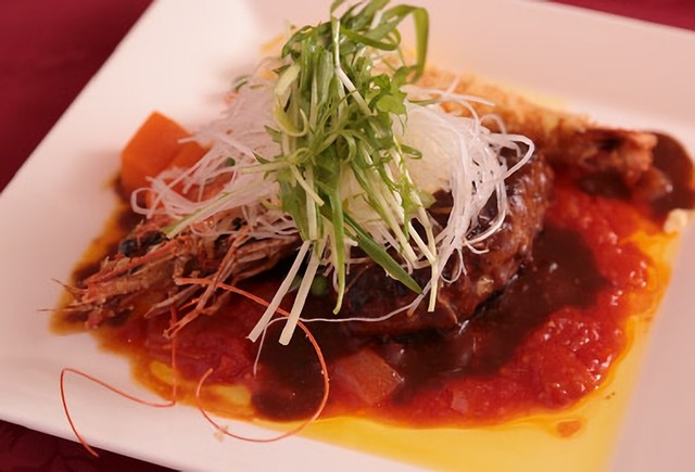 大海老のフライとハンバーグ