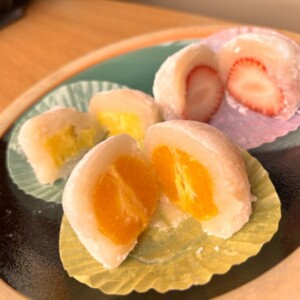 【八頭町】御菓子司 甘味屋|”みかん丸ごと”フルーツ大福、練りきりの花で季節を感じる郡家の老舗和菓子屋さん