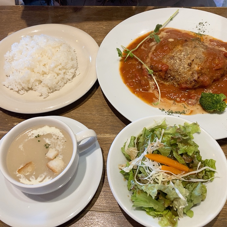 HAMBURG LUNCH：1,350円