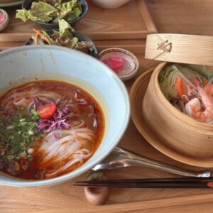 【松江市】さんち|地元野菜×エスニックの魅力!彩り蒸籠ランチで体も心も満たされる人気カフェ