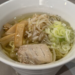 【米子市】ラーメンおたま｜朝7時から楽しめる。フレンチ発の上品な和牛出汁ラーメン