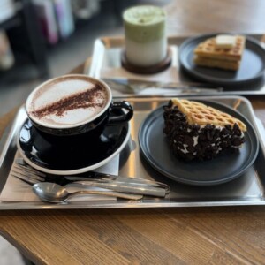 【鳥取】Drop inn Tottori（ドロップイントットリ）｜ふわもちワッフルが大人気！話題のカフェ♪